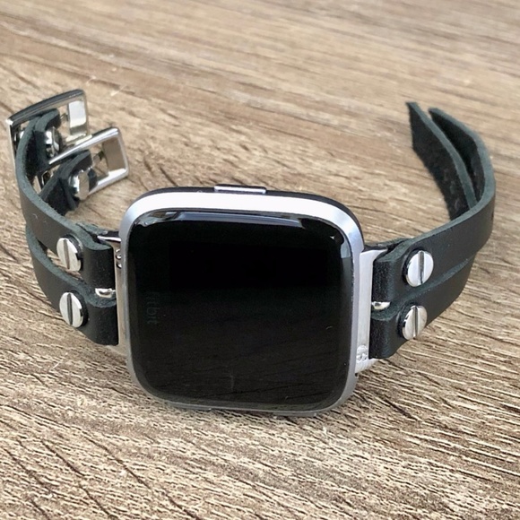 Fitbit Versa 2 Black Leather Double Strap Bracelet main image 7